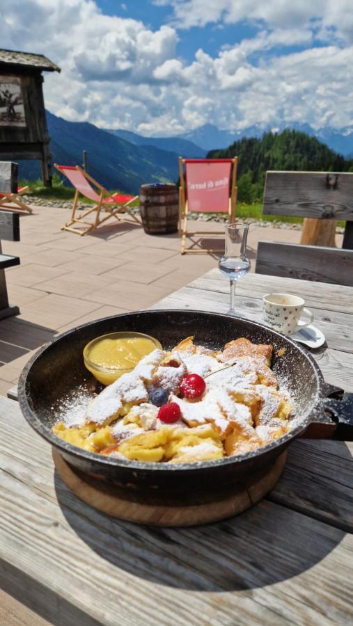 Almgasthaus Glocknerblick Großkirchheim 外观 照片